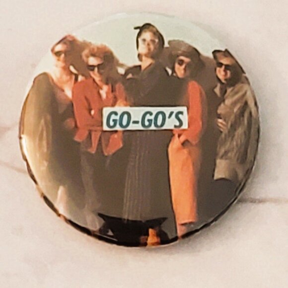 Go-Go's Musical Group Pinback  Concert Pin Vintage 80's - Picture 1 of 3